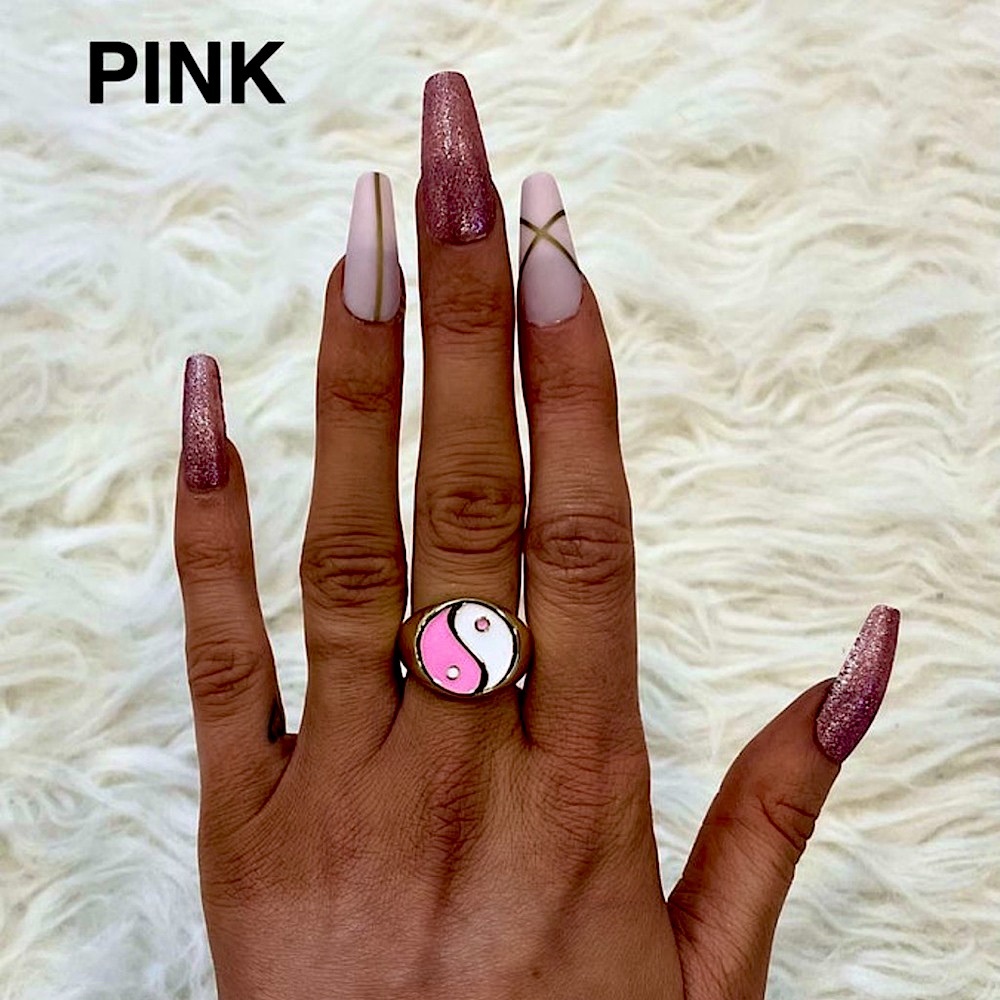 🆕🌿🩷KARLI BUXTON: PINK Ying Yang Enamel Adjustable Ring